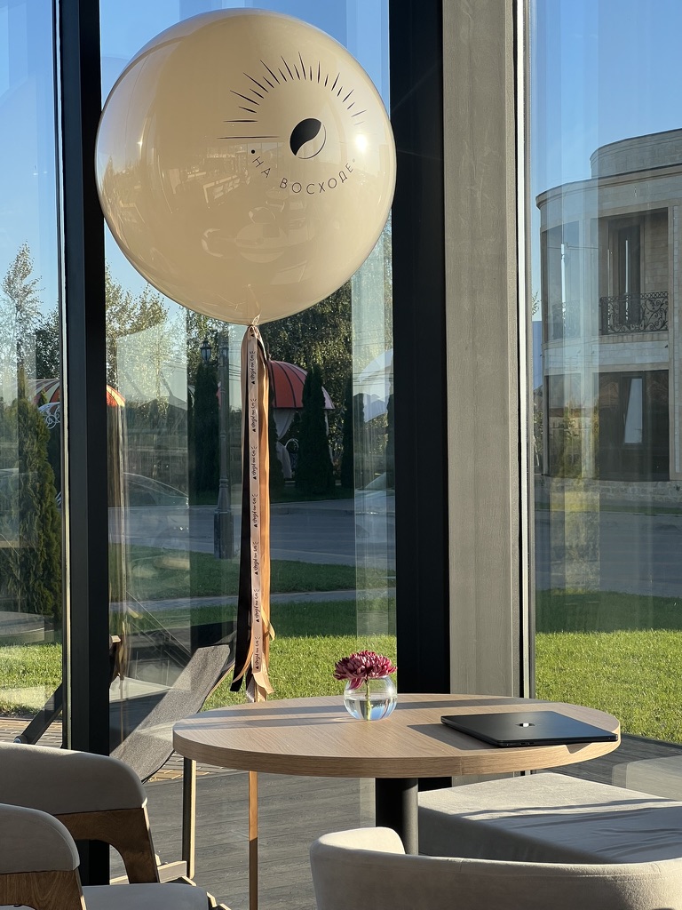 Интерьер кофейни На Восходе